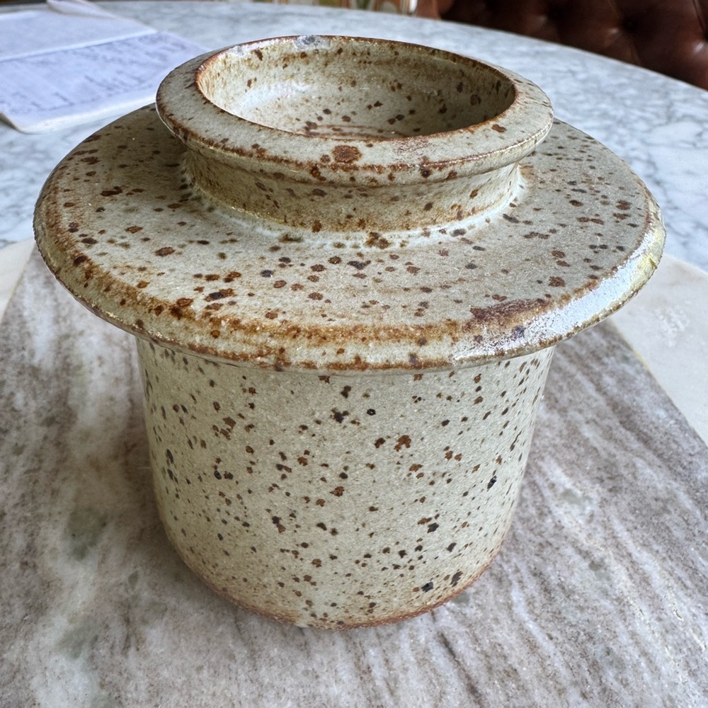 Studio pottery speckled french butter bell crock earthy tone glaze, c 1970s/80s